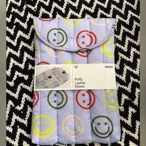 BAGGU puffy laptop sleeve 16”